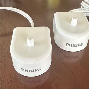 Philips White Plug-In Night Light Bases, Set of 2